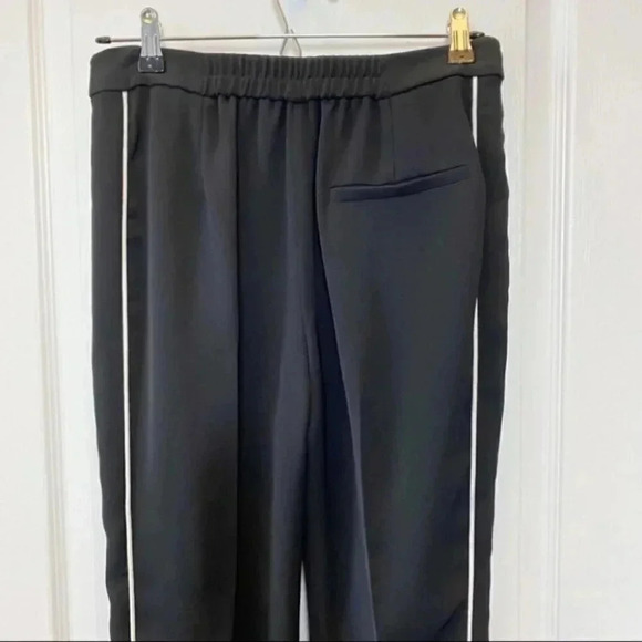Topshop Trousers Relaxed Fit Pleated Pants Black White Side Stripe  Size 4 NWOT - Picture 11 of 14